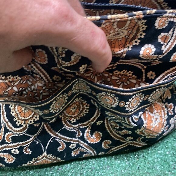 Vera Bradley bag, wallet, and coin pouch (OKPM-09-011) - Picture 14 of 16